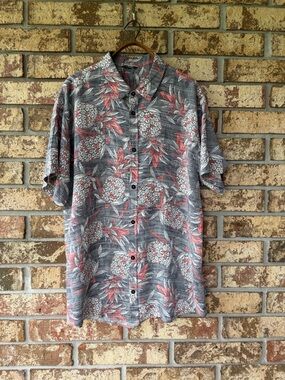 Men’s Depart West Shirt Size XL Button Down Front Pineapple Motif Excellent!